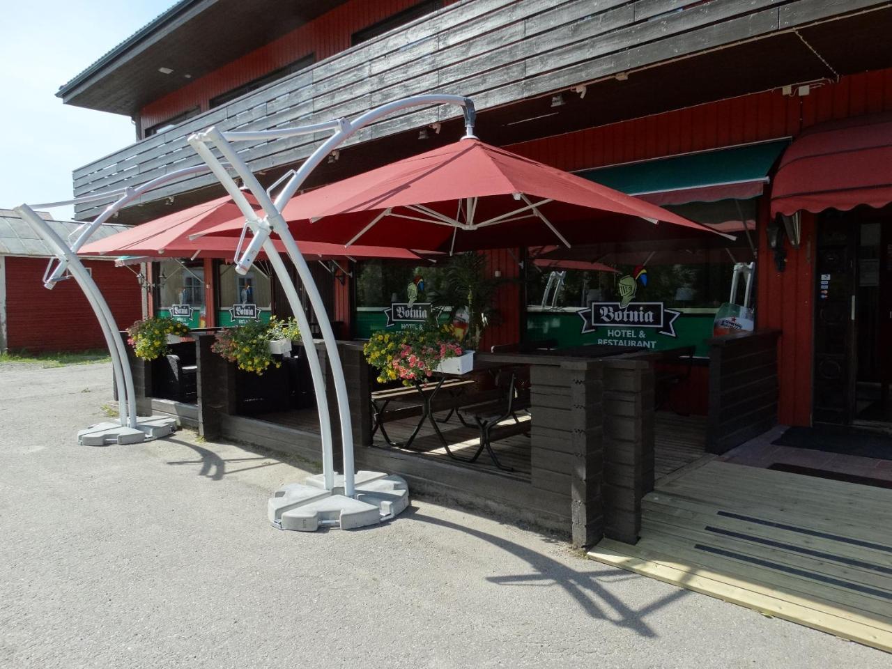 Botnia Hotel & Restaurant Kruunupyy Exterior foto